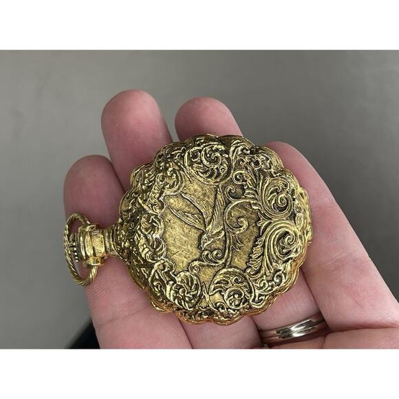 Vintage MAX FACTOR GOLDEN LARK Watch-Style Compact Unique Mini - Picture 4 of 5